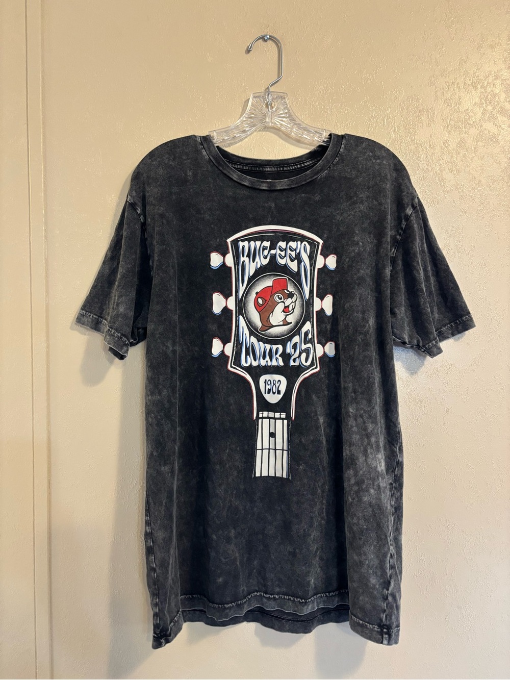 Buc-ee's Tour '25 Acid Wash Festival 100% Cotton Unisex T-Shirt sz M